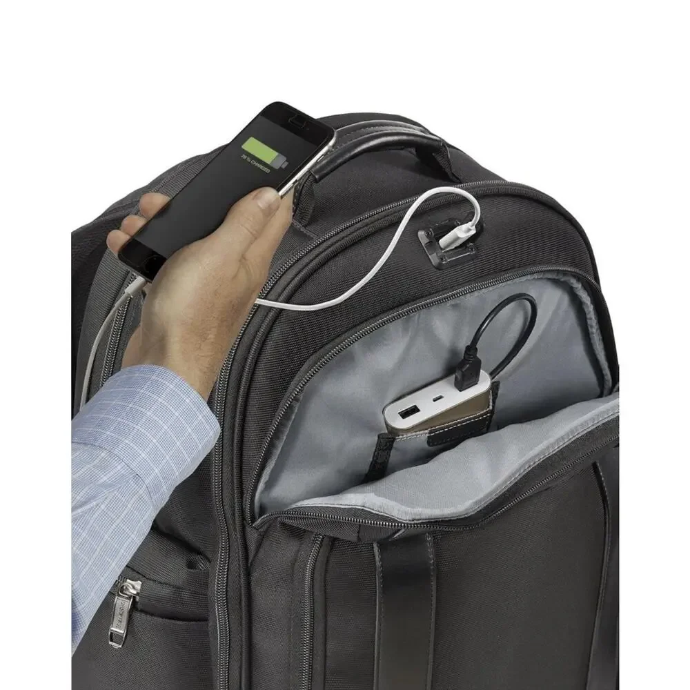 Travelpro Crew Executive Choice 2 Backpack Laptop RFID USB Leather Trim Like New